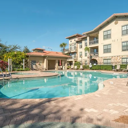 Beautiful 3 Bedroom 3 Bathroom Condo At Bella Piazza